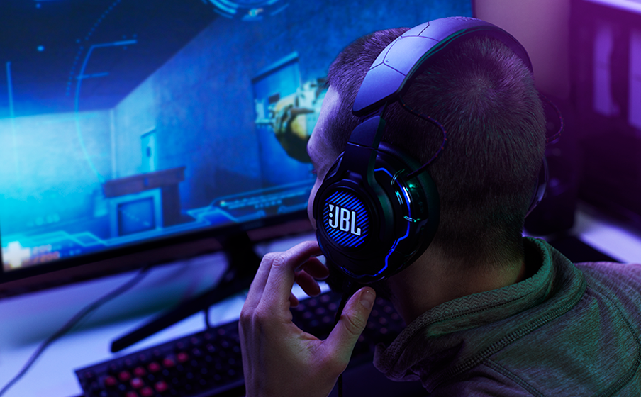 JBL Quantum ONE Professional USB Gaming Headset